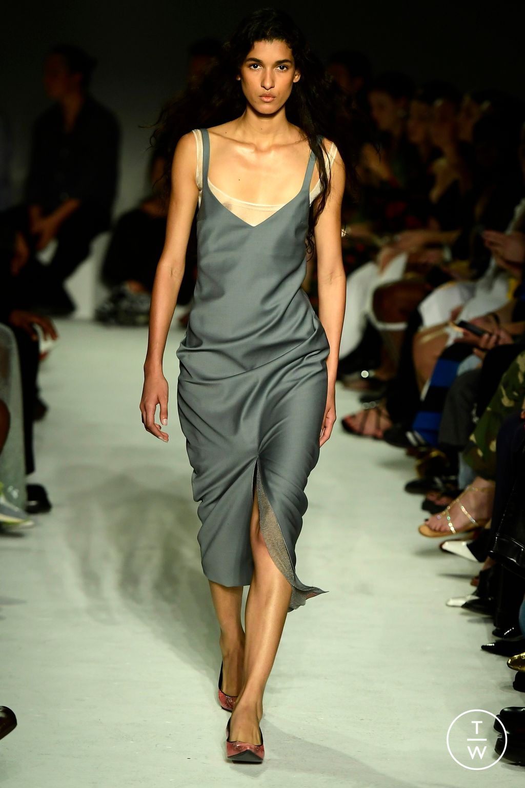 Fashion Week London Spring/Summer 2024 look 19 from the 16Arlington collection womenswear