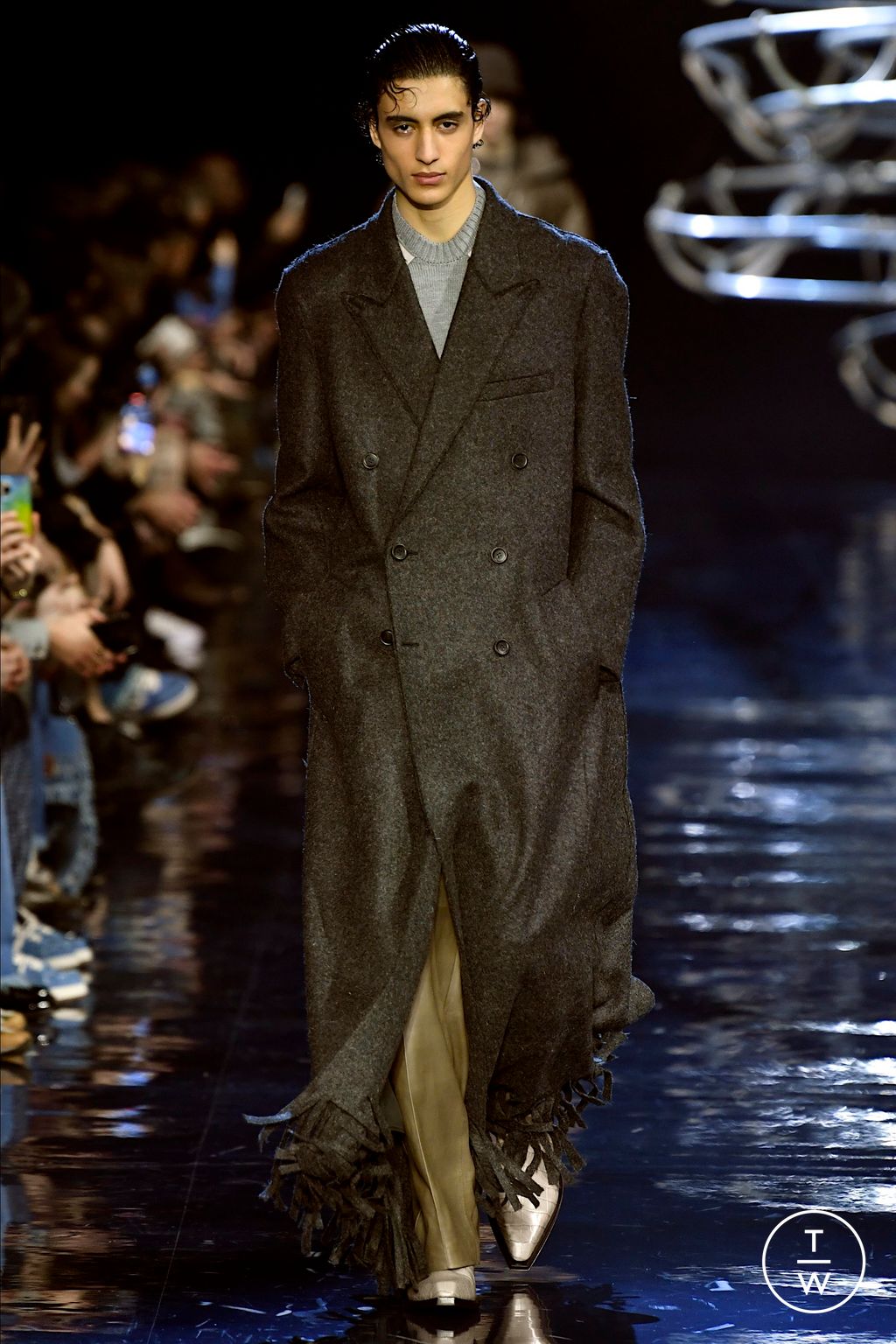 Fashion Week Milan Fall/Winter 2023 look 27 from the Fendi collection menswear