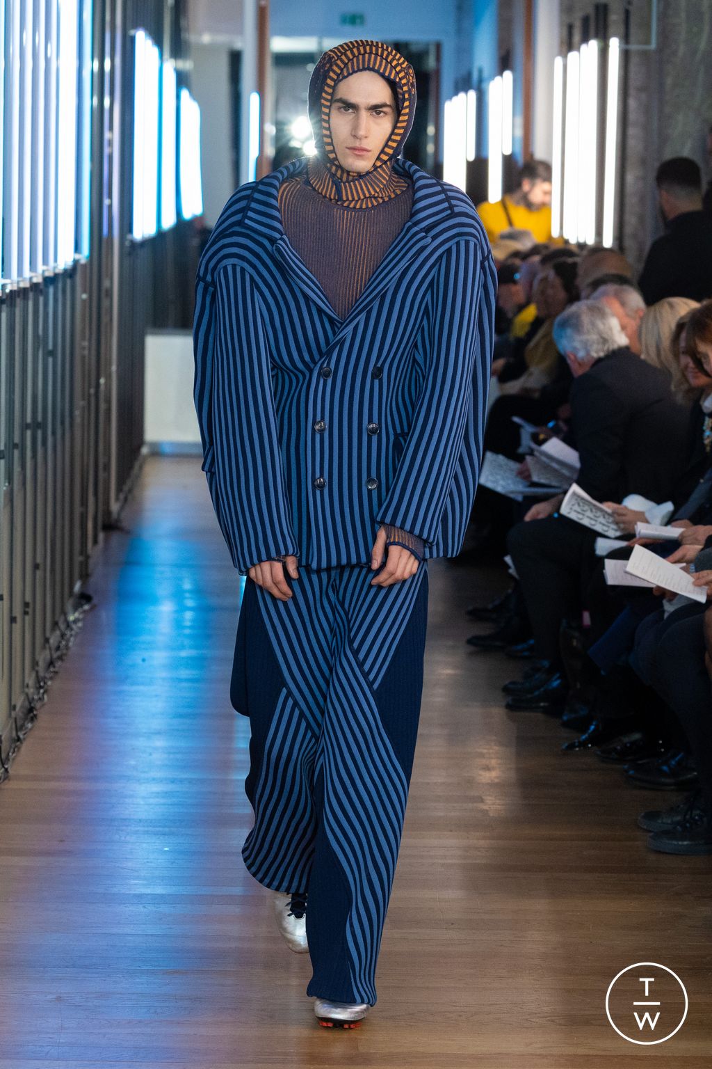 Fashion Week Paris Fall/Winter 2024 look 93 from the IFM PARIS collection womenswear