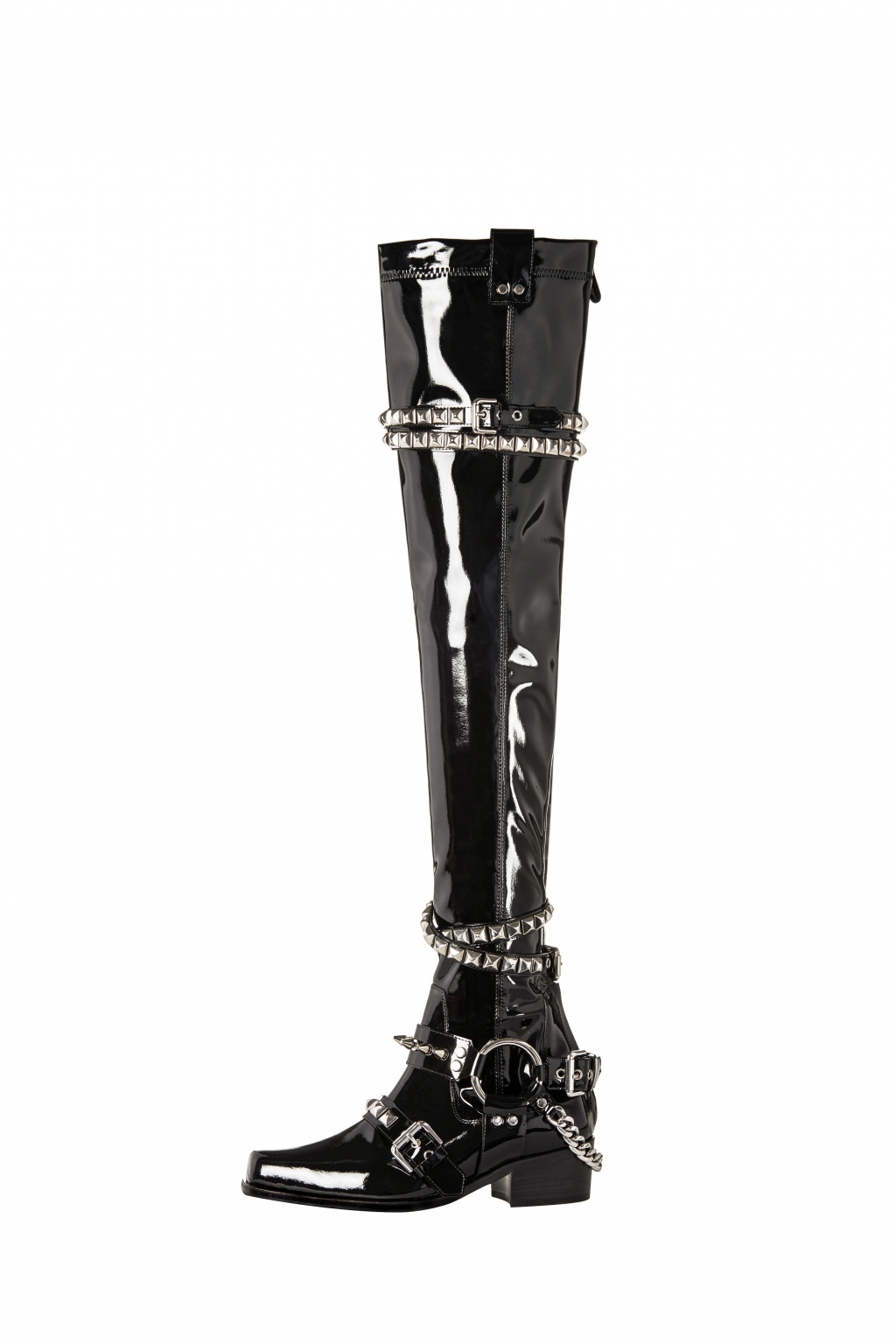 Fashion Week Milan Spring/Summer 2018 look 1 from the Moschino collection womenswear accessories