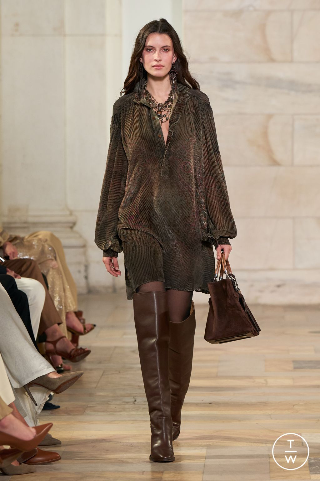 Fashion Week New York Fall/Winter 2025 look 17 from the Ralph Lauren collection womenswear