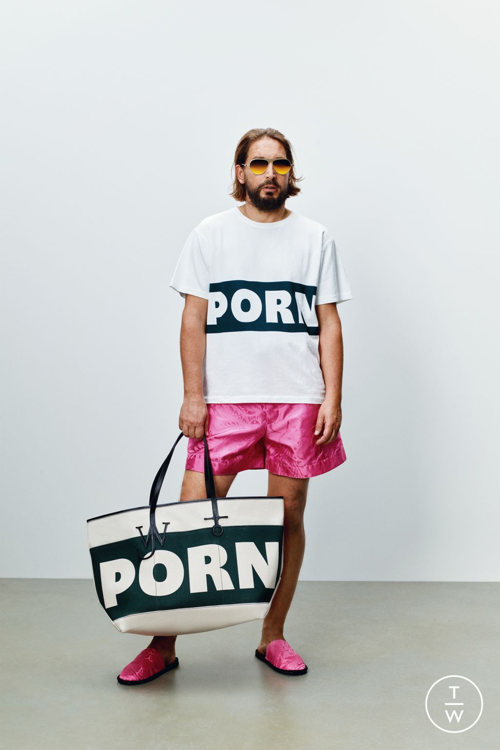 Fashion Week Paris Fall/Winter 2026 look 17 from the JW Anderson collection womenswear