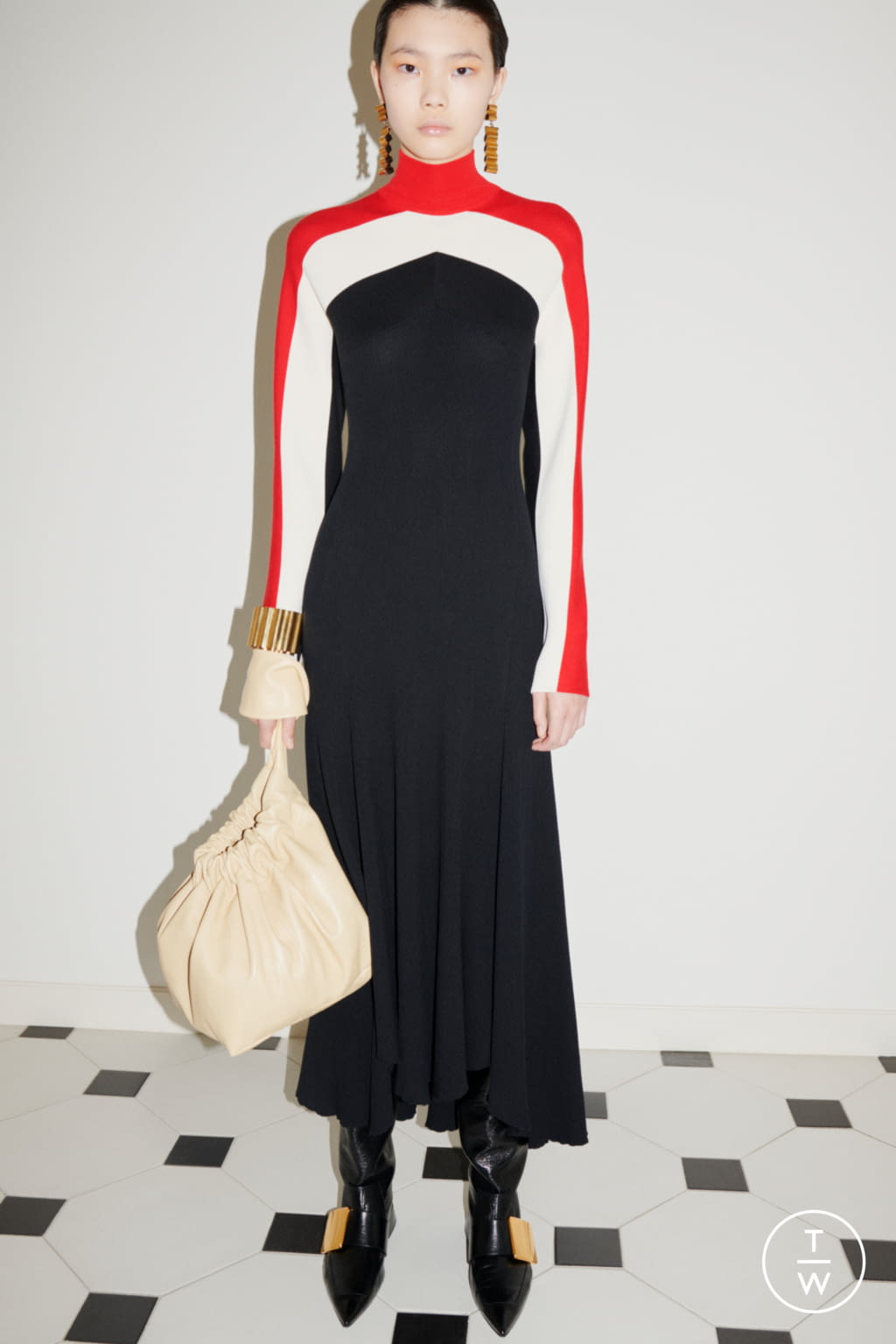 Fashion Week Milan Pre-Fall 2021 look 17 from the Jil Sander collection womenswear