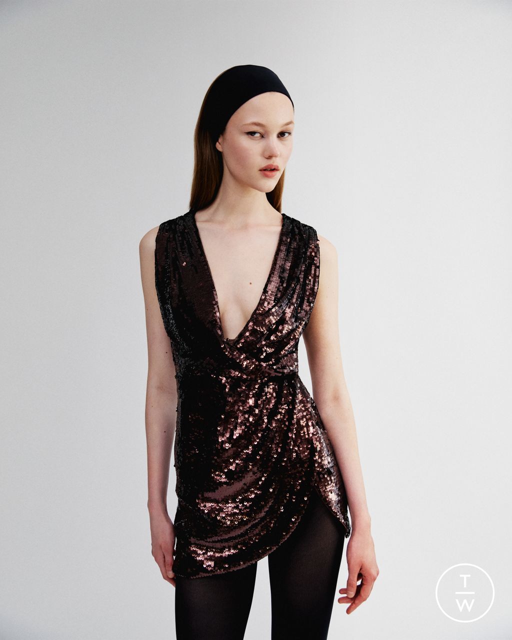 Fashion Week New York Resort 2025 look 17 from the AKNVAS collection womenswear