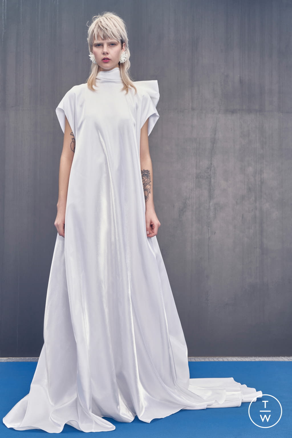 Fashion Week New York Fall/Winter 2021 look 17 de la collection Claudia Li womenswear