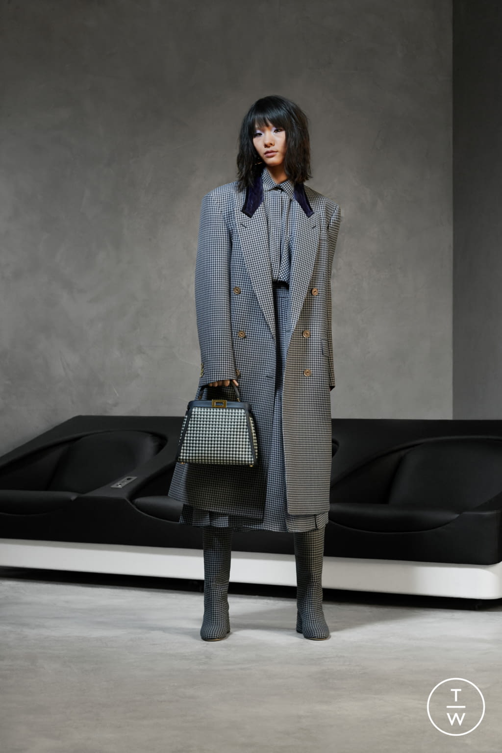 Fashion Week Milan Pre-Fall 2020 look 17 from the Fendi collection 女装