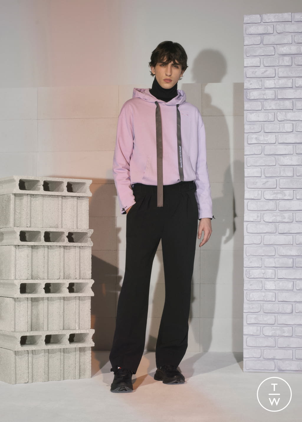 Fashion Week Paris Fall/Winter 2019 look 18 de la collection Maison Kitsuné menswear
