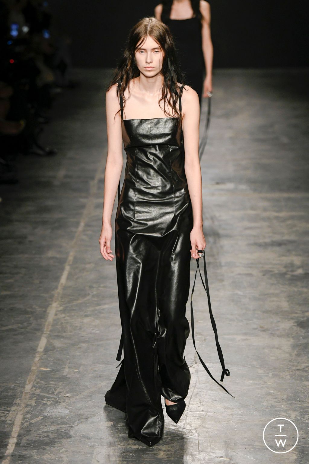 Fashion Week Paris Spring/Summer 2023 look 13 from the Ann Demeulemeester collection womenswear