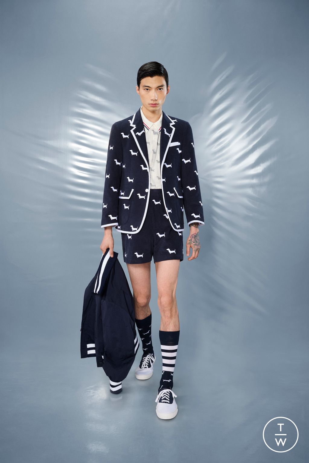 Fashion Week New York Resort 2025 look 18 from the Thom Browne collection 男装