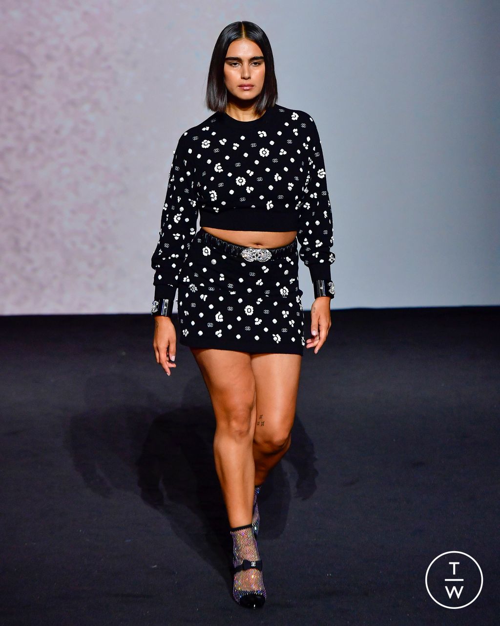 Fashion Week Paris Spring/Summer 2023 look 10 de la collection Chanel womenswear
