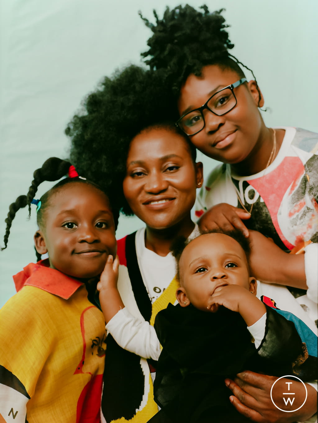 Fashion Week London Spring/Summer 2022 look 2 de la collection Bethany Williams menswear