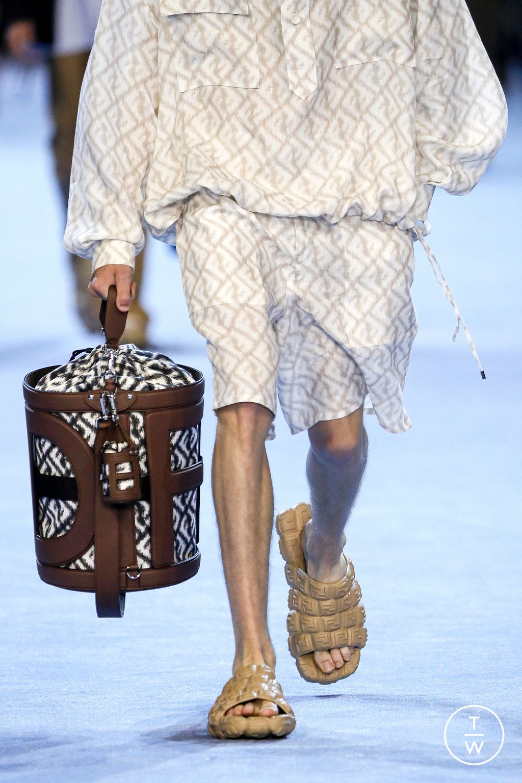 Fashion Week Milan Spring/Summer 2023 look 14 from the Fendi collection menswear accessories