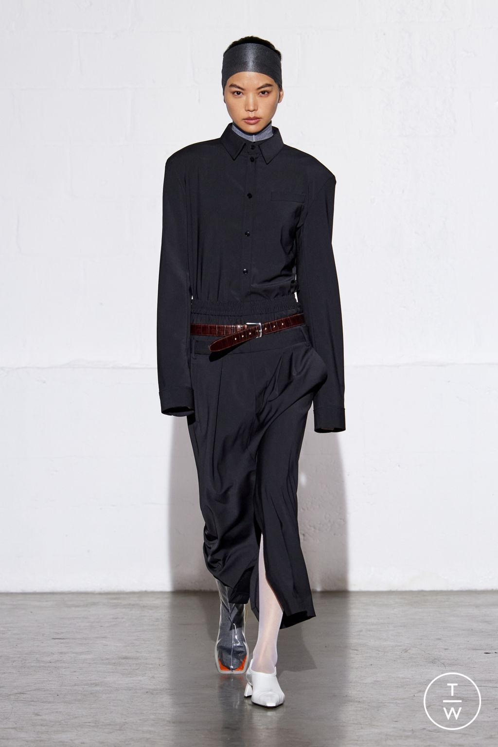 Fashion Week New York Fall/Winter 2024 look 17 from the Tibi collection womenswear