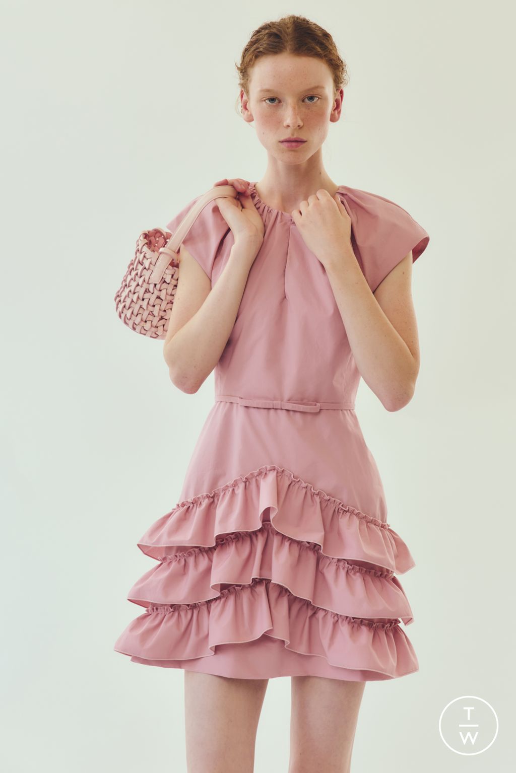 Fashion Week Paris Resort 2026 look 17 de la collection Giambattista Valli womenswear