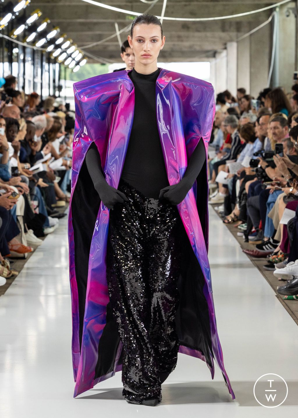 Fashion Week Paris Spring/Summer 2024 look 17 de la collection IFM PARIS menswear
