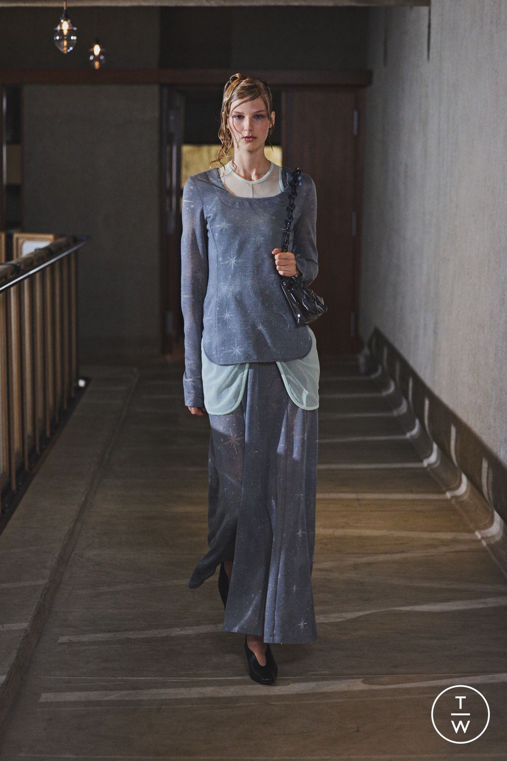 Fashion Week Paris Spring/Summer 2026 look 17 from the Mame Kurogouchi collection womenswear