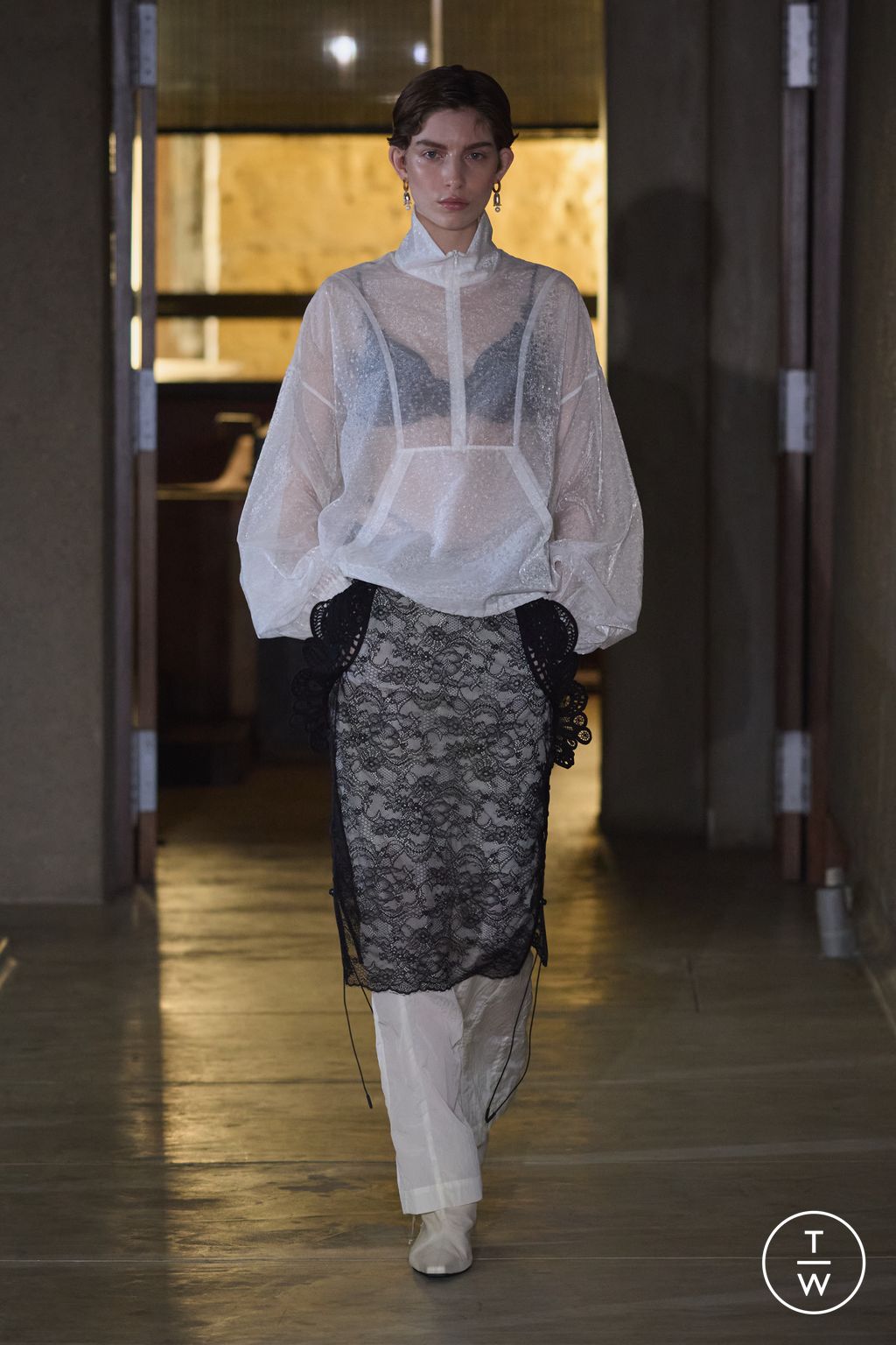 Fashion Week Paris Fall/Winter 2026 look 17 from the Mame Kurogouchi collection womenswear