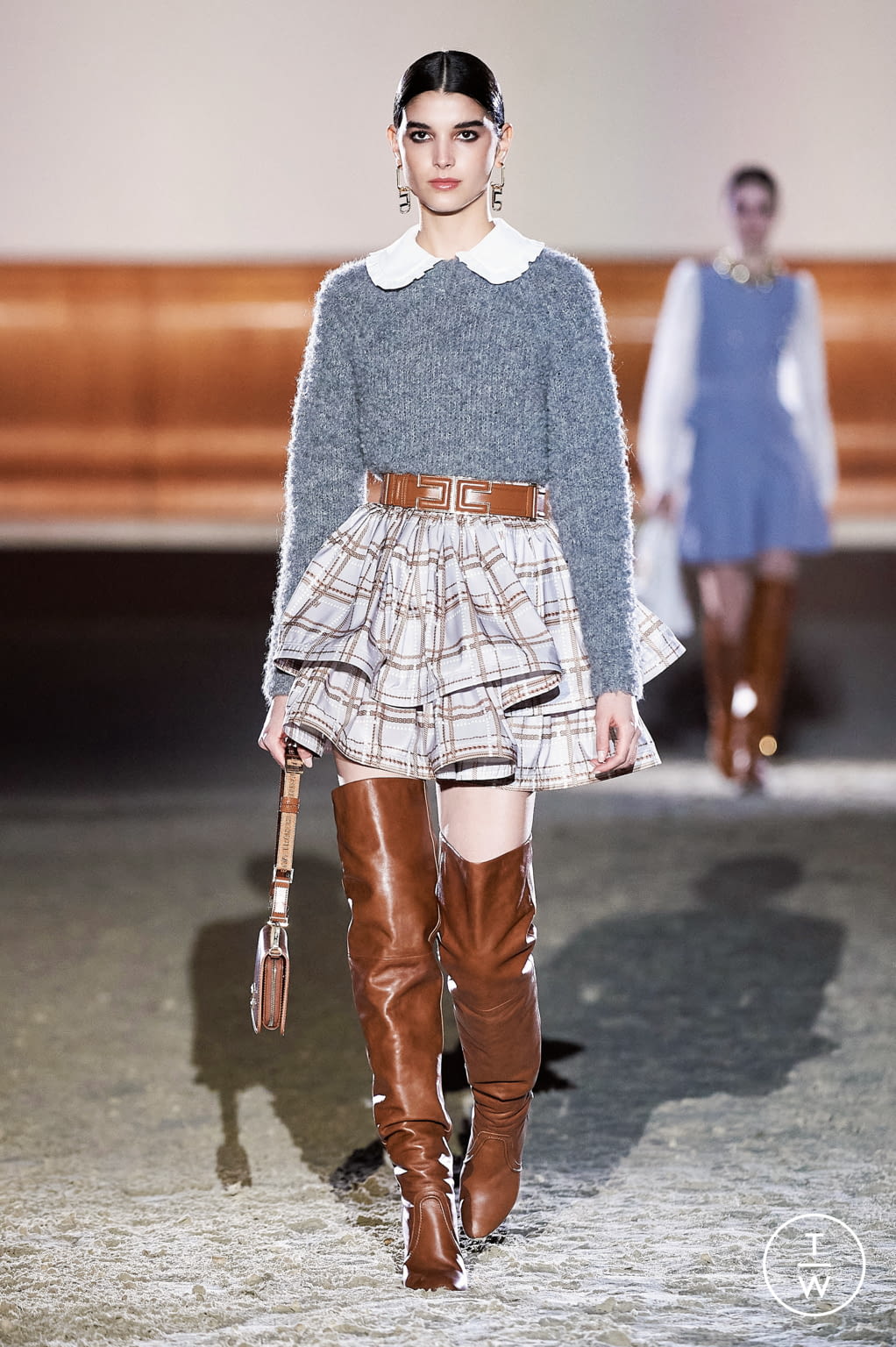 Fashion Week Milan Fall/Winter 2021 look 18 de la collection Elisabetta Franchi womenswear