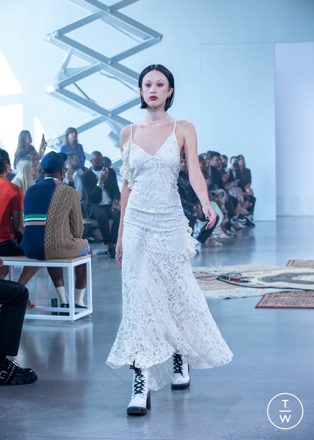 Fashion Week New York Spring/Summer 2022 look 18 de la collection Kenneth Nicholson womenswear