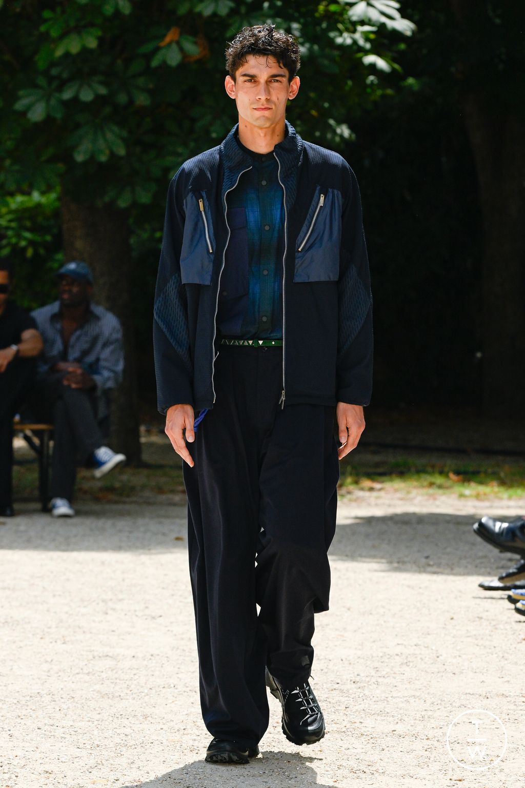 Fashion Week Paris Spring/Summer 2026 look 18 de la collection White Mountaineering menswear