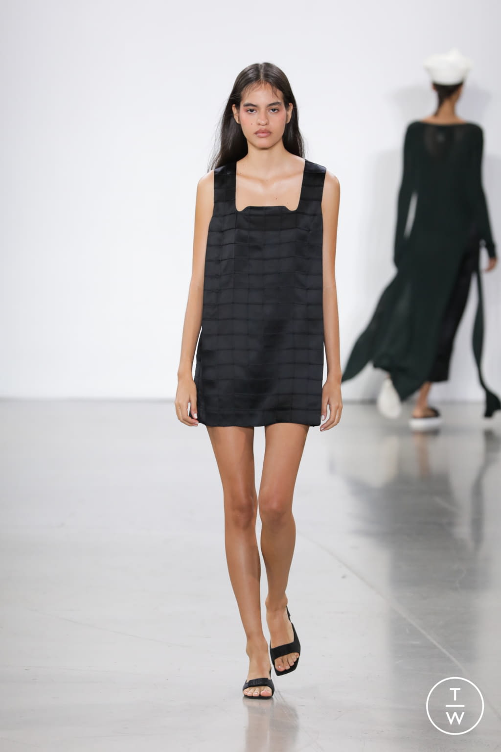 Fashion Week New York Spring/Summer 2022 look 18 from the Bevza collection womenswear