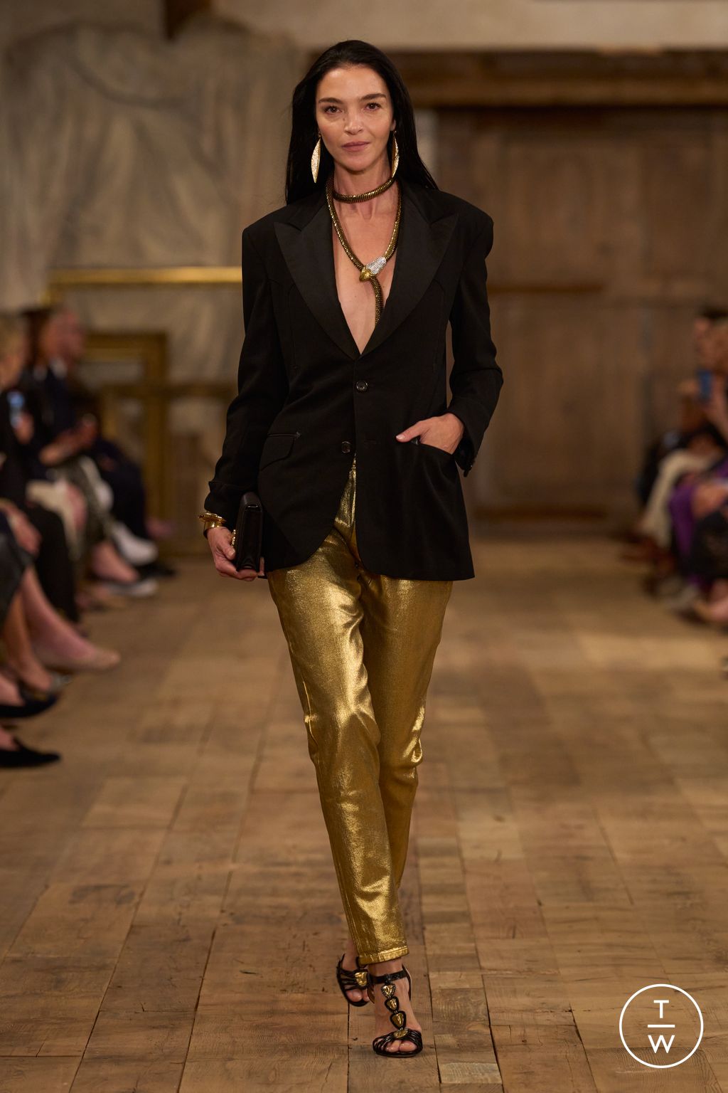 Fashion Week New York Spring/Summer 2024 look 18 from the Ralph Lauren collection 女装