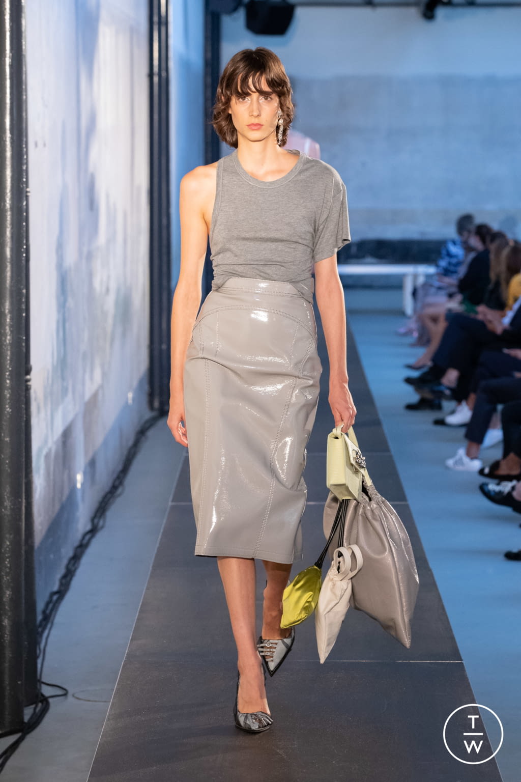 Fashion Week Milan Spring/Summer 2021 look 18 from the N°21 collection womenswear