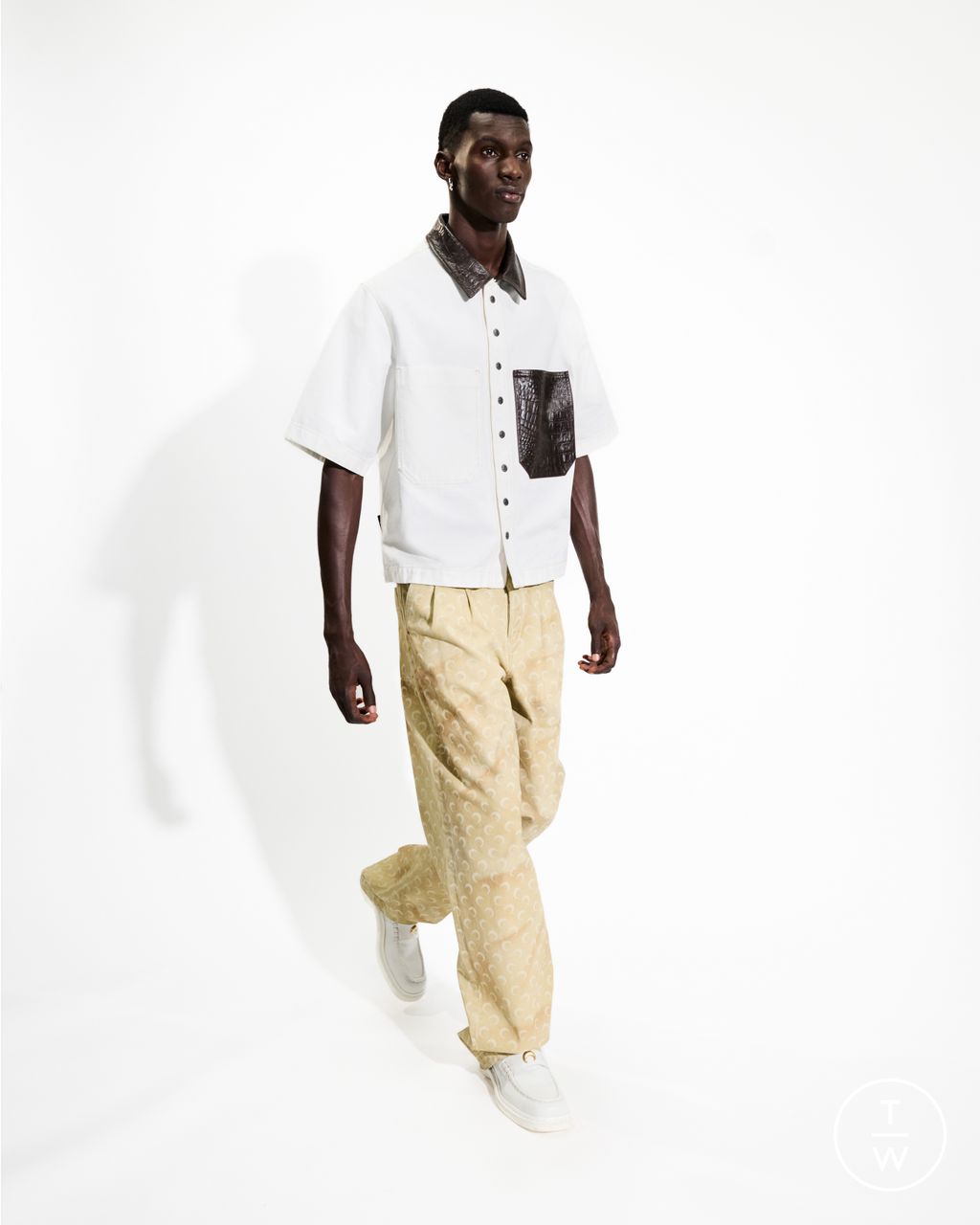 Fashion Week Paris Spring/Summer 2026 look 18 de la collection Marine Serre menswear