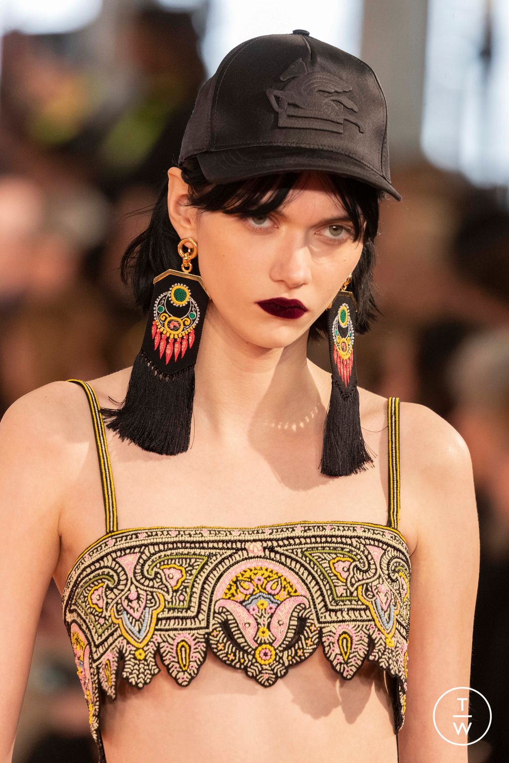 Fashion Week Milan Spring/Summer 2023 look 19 from the Etro collection womenswear accessories