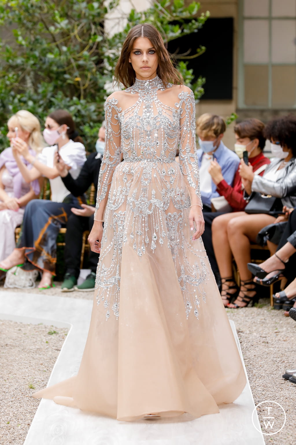 Fashion Week Paris Fall/Winter 2021 look 18 from the Zuhair Murad collection couture