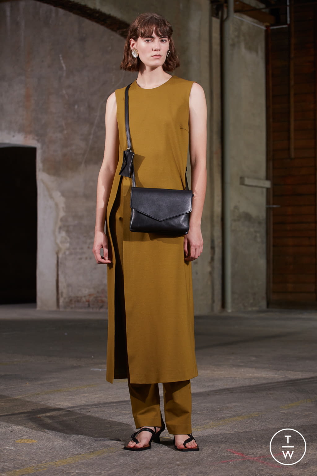 Fashion Week Milan Resort 2019 look 18 from the Erika Cavallini collection womenswear