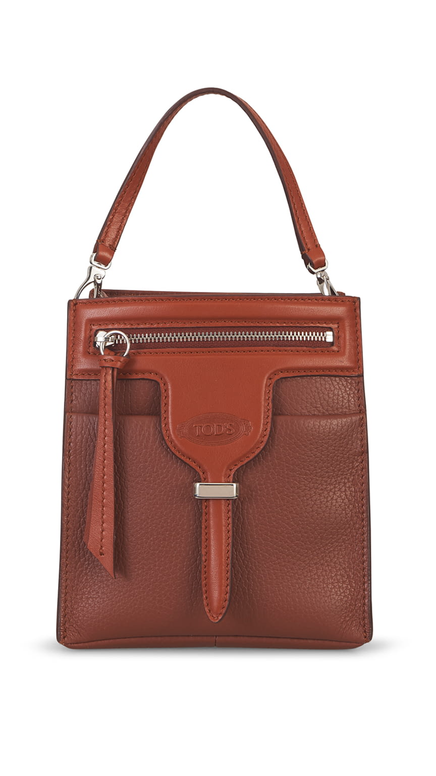 Fashion Week Milan Fall/Winter 2018 look 42 from the Tod's collection 女装配饰