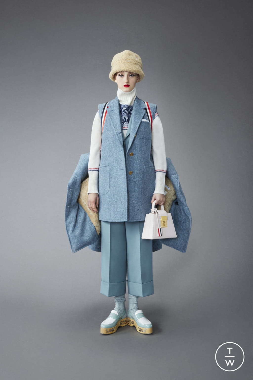 Fashion Week New York Pre-Fall 2022 look 18 from the Thom Browne collection womenswear