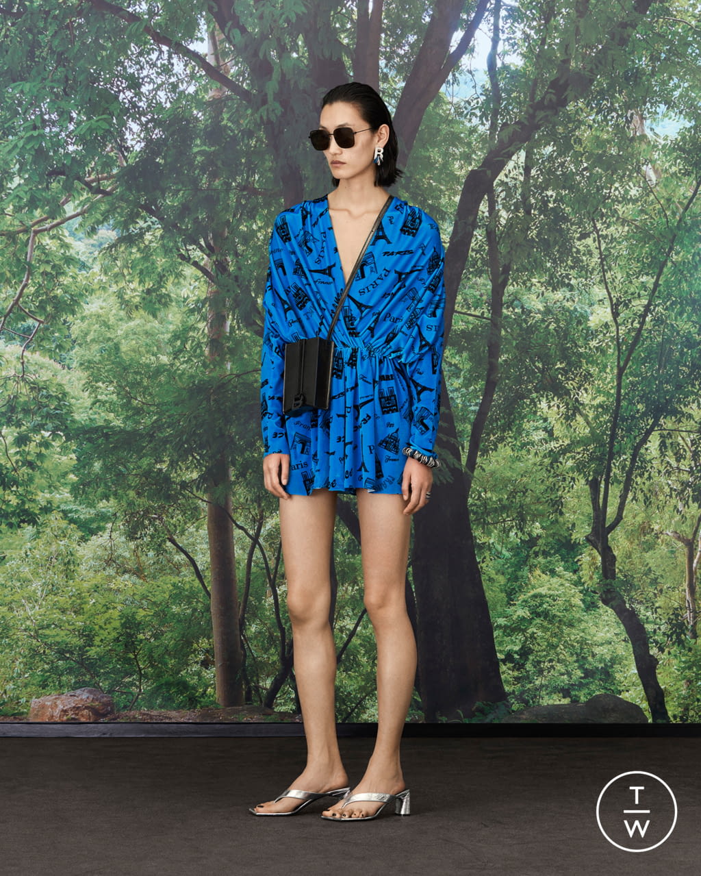Fashion Week Paris Resort 2020 look 18 from the Balenciaga collection womenswear