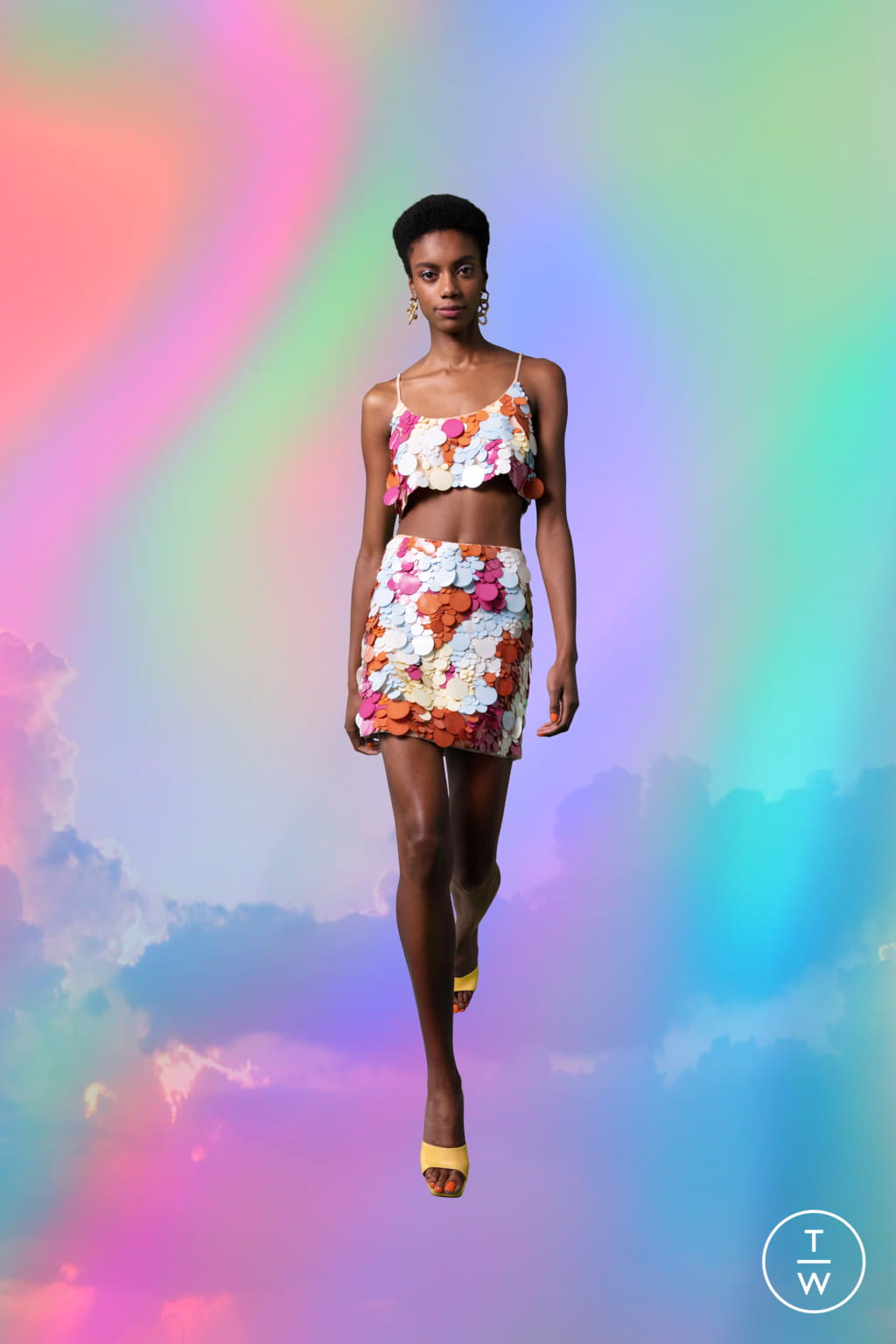 Fashion Week New York Spring/Summer 2022 look 18 from the Nicole Miller collection womenswear