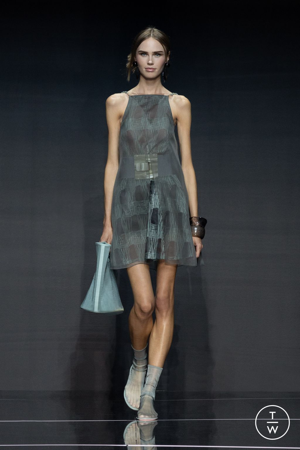 Fashion Week Milan Spring/Summer 2024 look 18 from the Emporio Armani collection womenswear