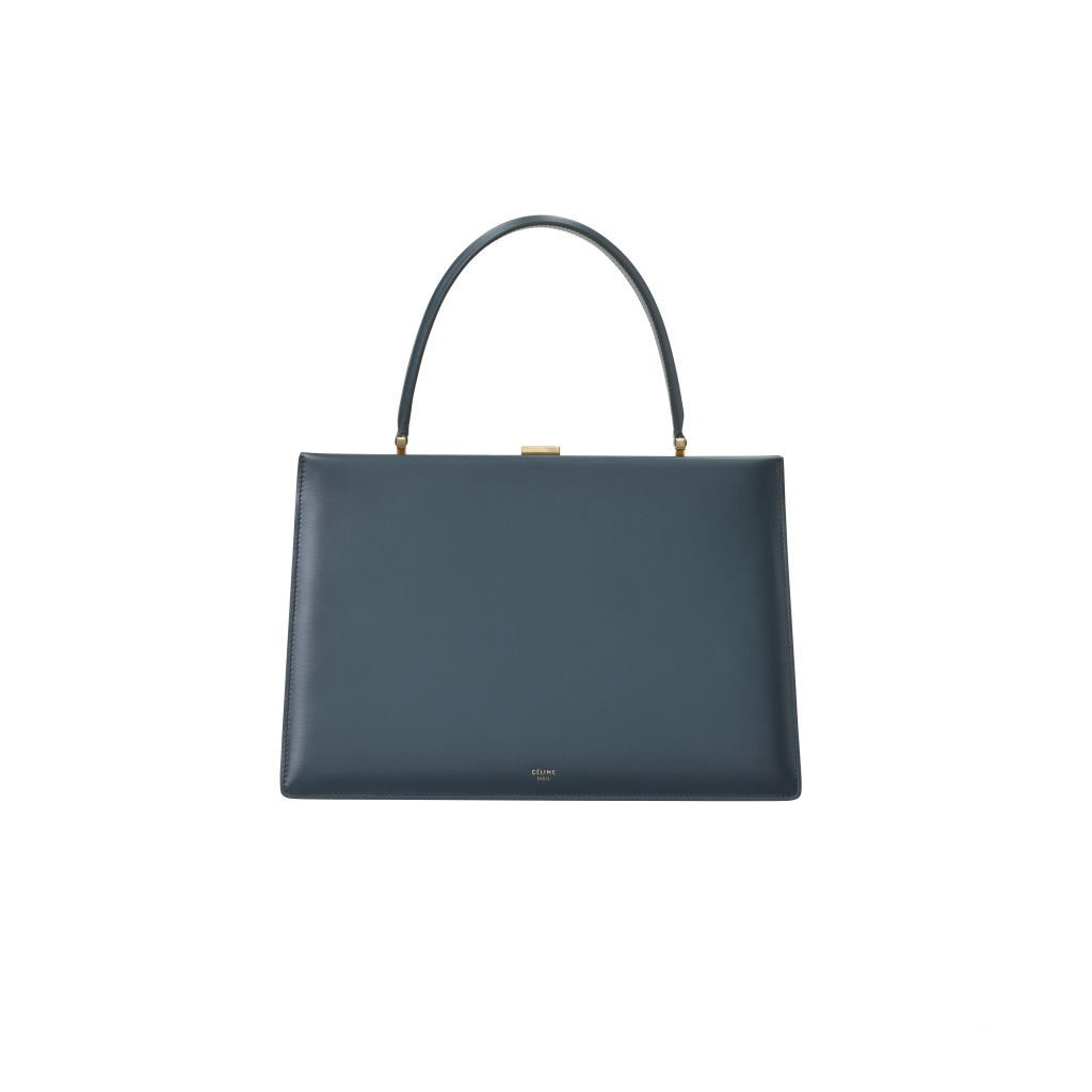 Fashion Week Paris Fall/Winter 2018 look 6 from the Celine collection womenswear accessories