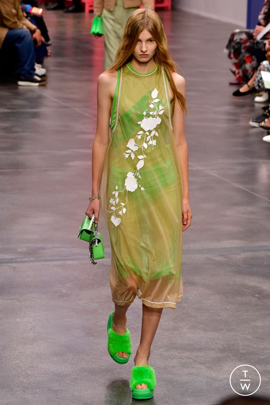 Fashion Week Milan Spring/Summer 2023 look 13 from the Fendi collection womenswear