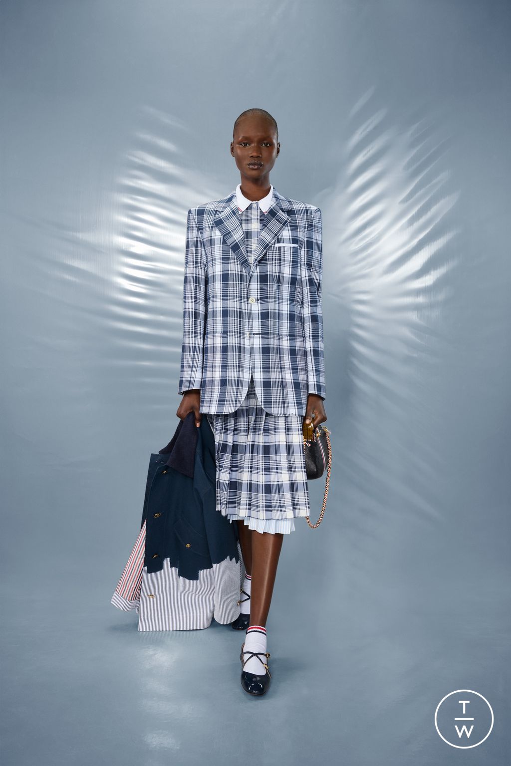 Fashion Week New York Resort 2025 look 19 from the Thom Browne collection 女装