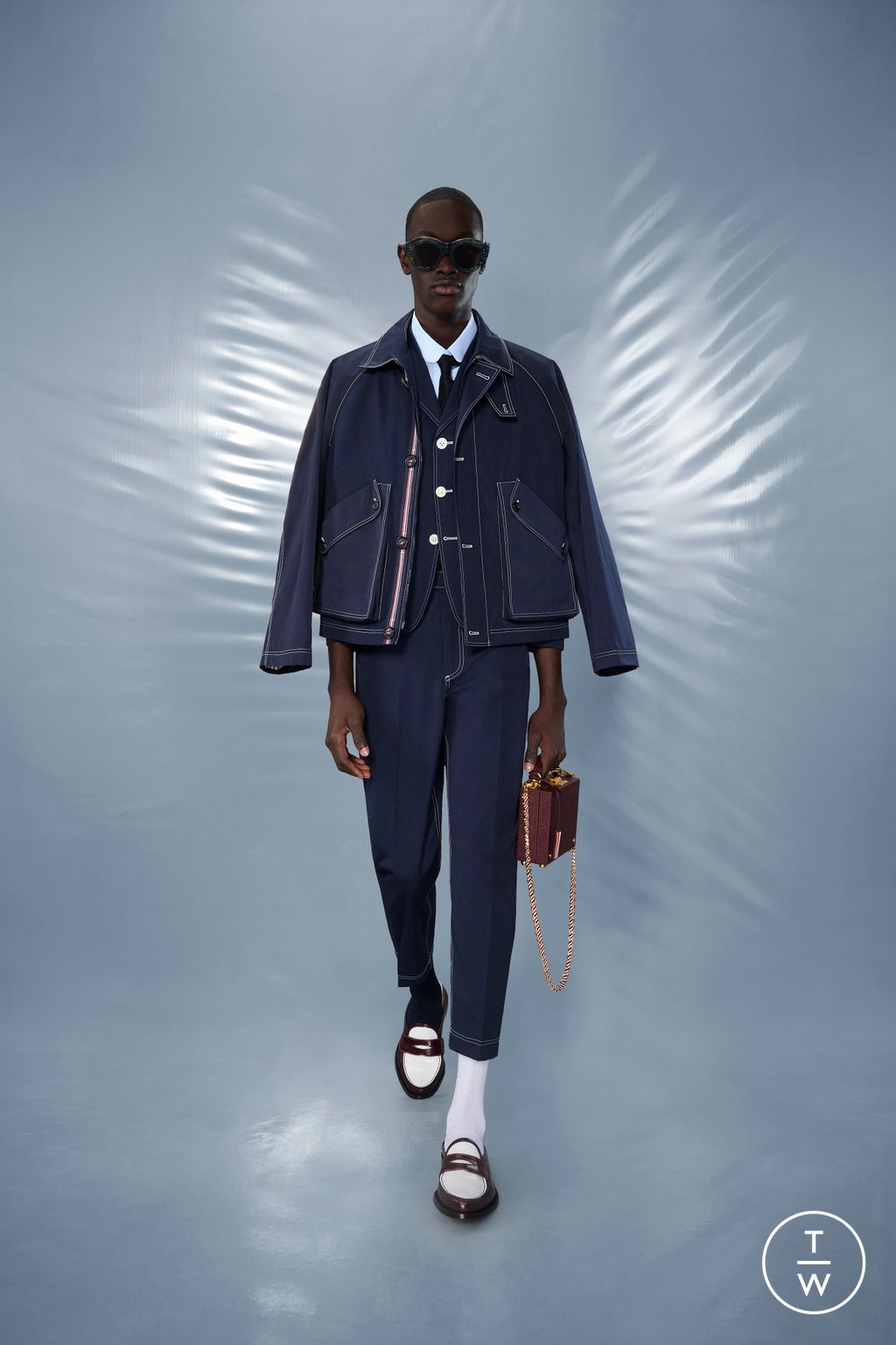 Fashion Week New York Resort 2025 look 19 from the Thom Browne collection 男装