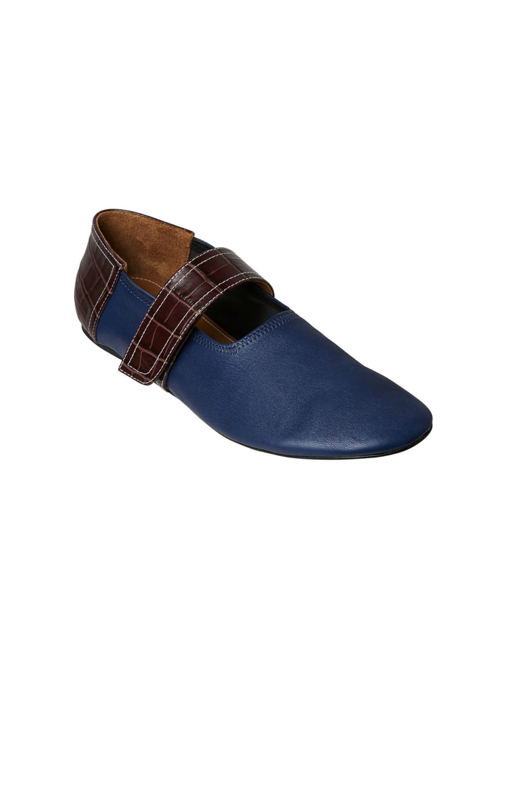 Fashion Week Paris Spring/Summer 2018 look 22 from the Kenzo collection menswear accessories