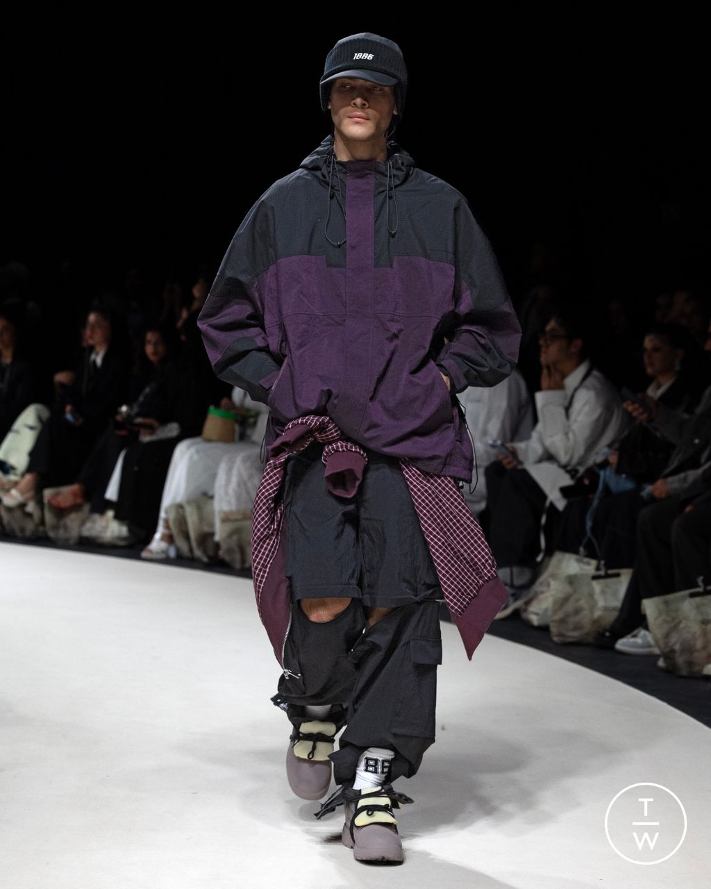 Fashion Week Paris Spring/Summer 2025 look 11 from the 1886 - Saudi 100 collection menswear