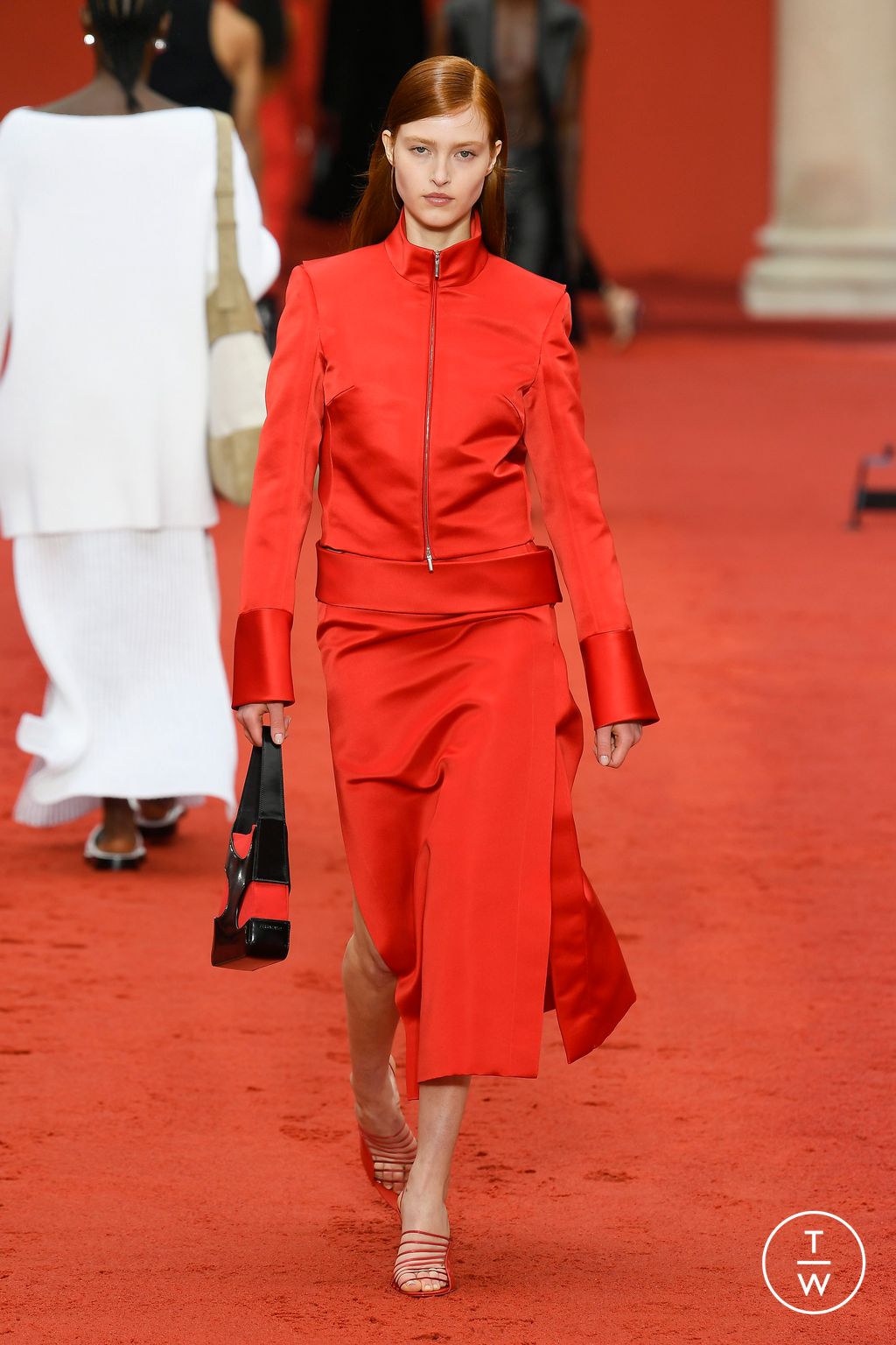 Fashion Week Milan Spring/Summer 2023 look 35 from the Ferragamo collection 女装