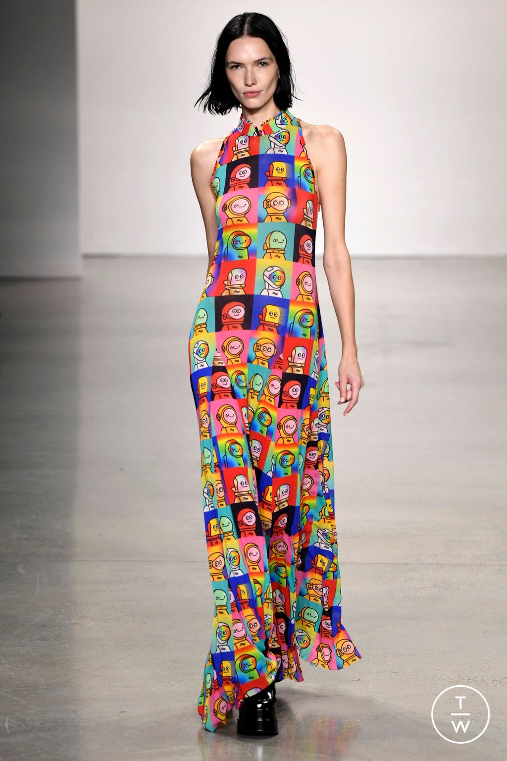 Fashion Week New York Spring/Summer 2023 look 19 from the Vivienne Tam collection womenswear