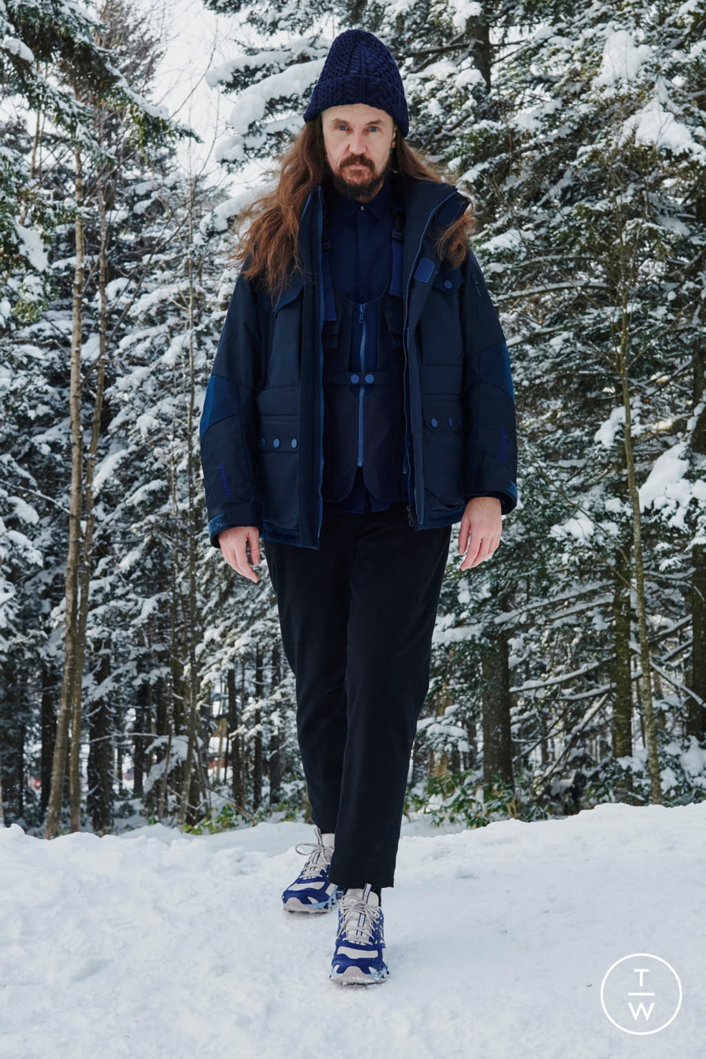 Fashion Week Paris Fall/Winter 2021 look 18 from the White Mountaineering collection 男装