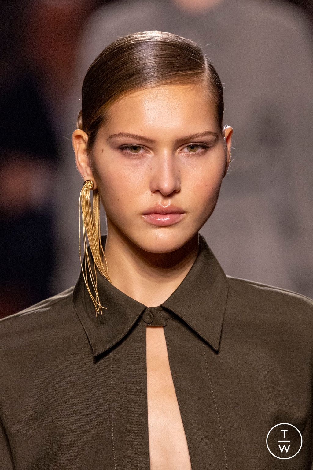 Fashion Week Milan Fall/Winter 2025 look 53 from the Fendi collection 女装配饰