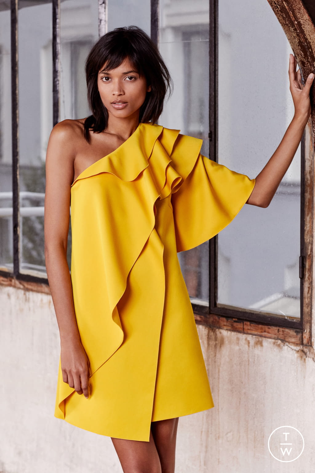 Fashion Week Paris Pre-Fall 2019 look 19 from the Paule Ka collection womenswear
