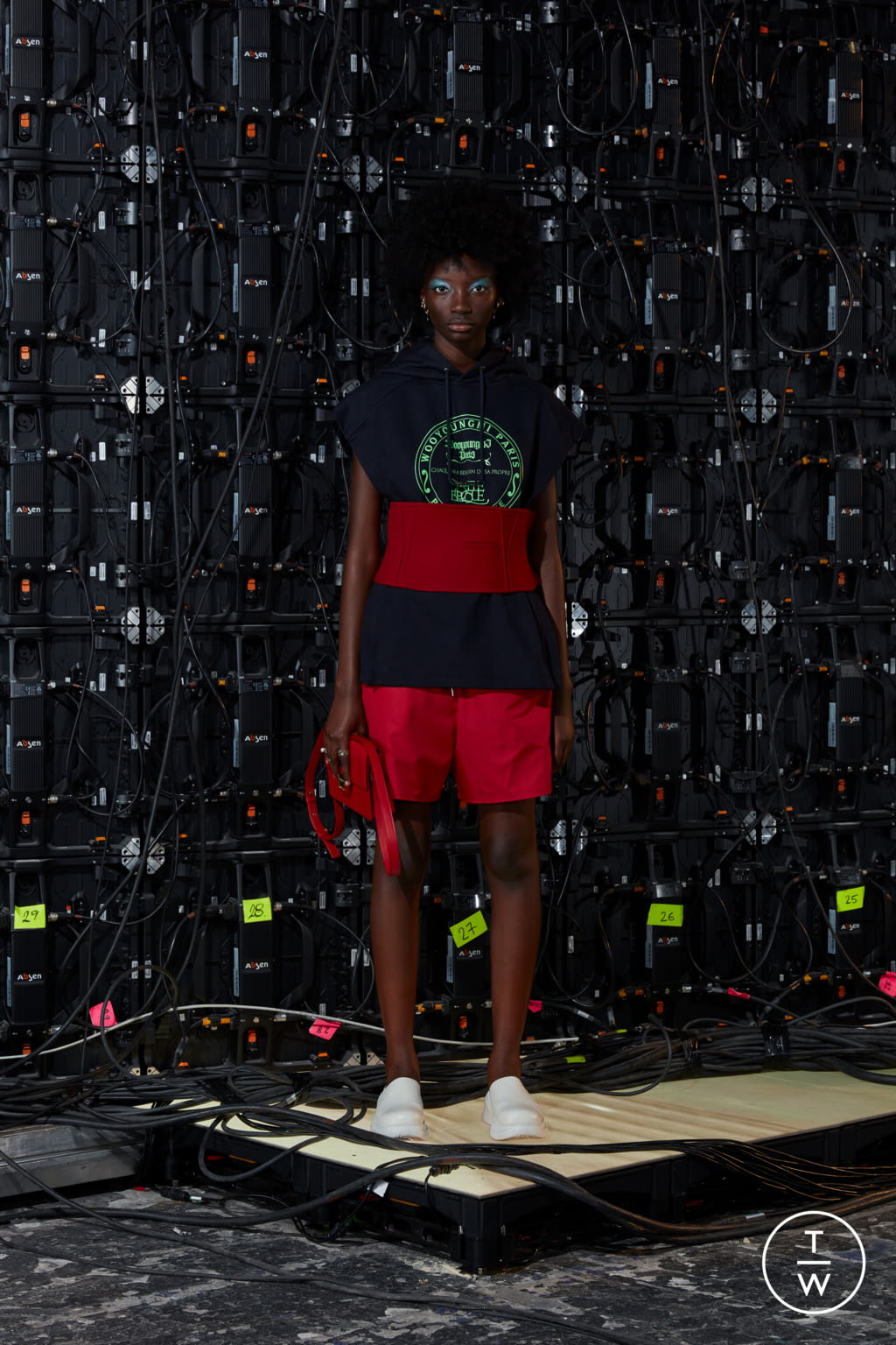 Fashion Week Paris Spring/Summer 2022 look 19 from the Wooyoungmi collection menswear