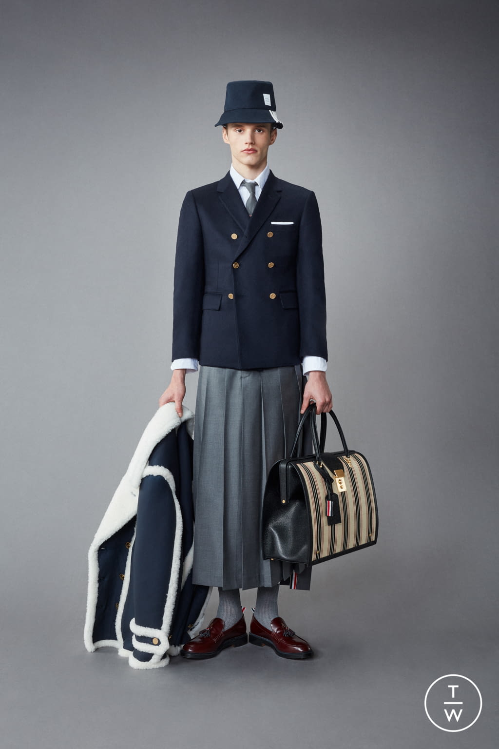 Fashion Week Paris Resort 2022 look 19 from the Thom Browne collection menswear