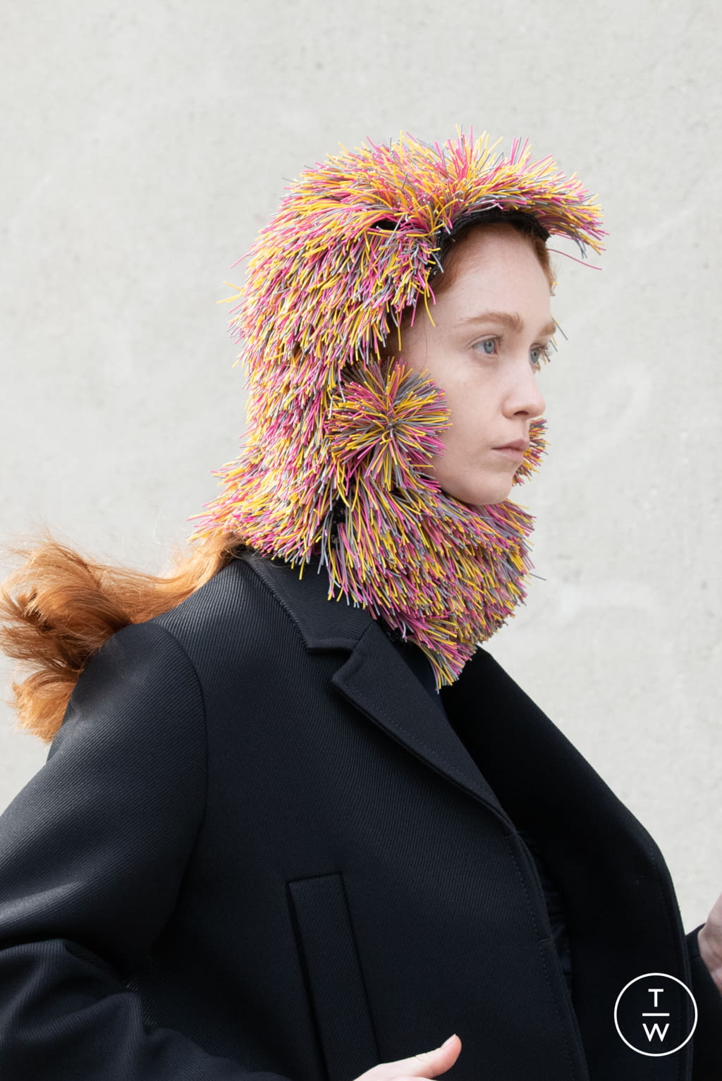 Fashion Week Milan Fall/Winter 2022 look 24 de la collection Sunnei womenswear accessories